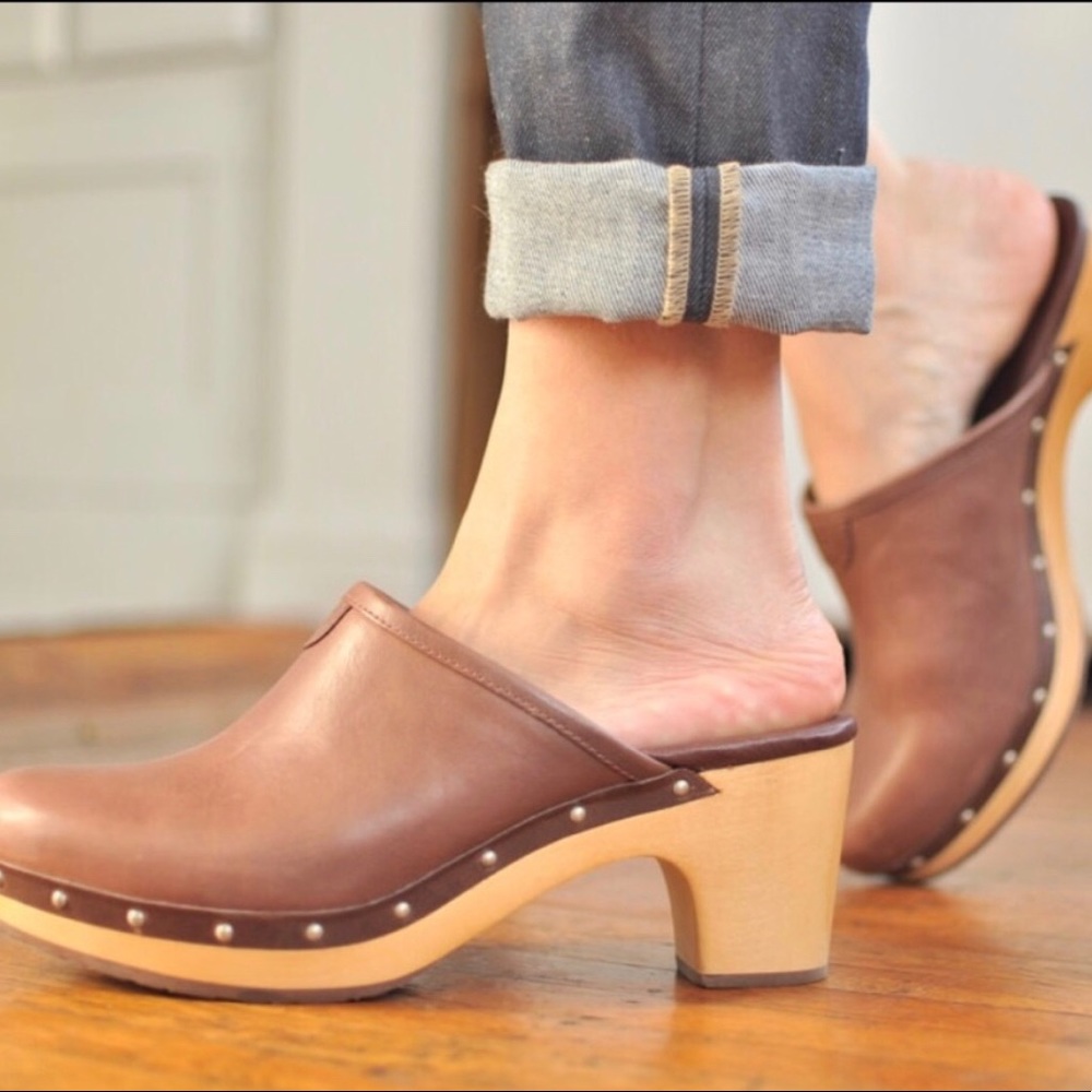 UGG Australia Abbie Clogs New 5